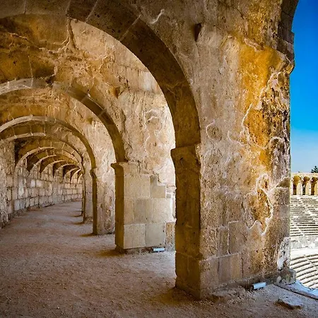 Hania - Adults Only 4* Side