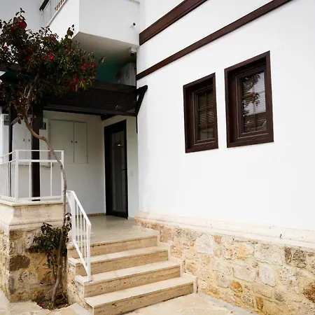 Hania - Adults Only Frühstückspension