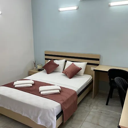 Hania - Adults Only 4*