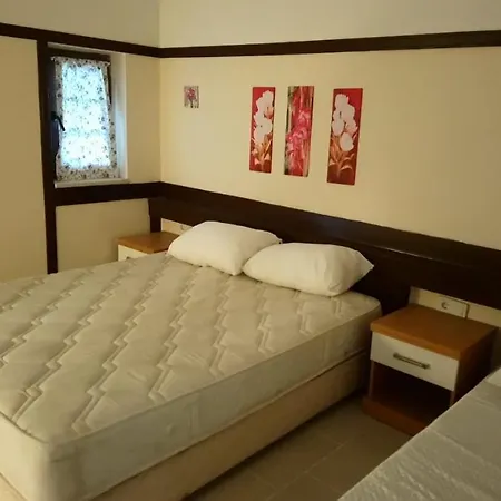 Hania - Adults Only Bed & Breakfast Side