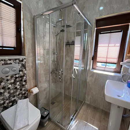 Alojamento de Acomodação e Pequeno-almoço Hania - Adults Only 4*